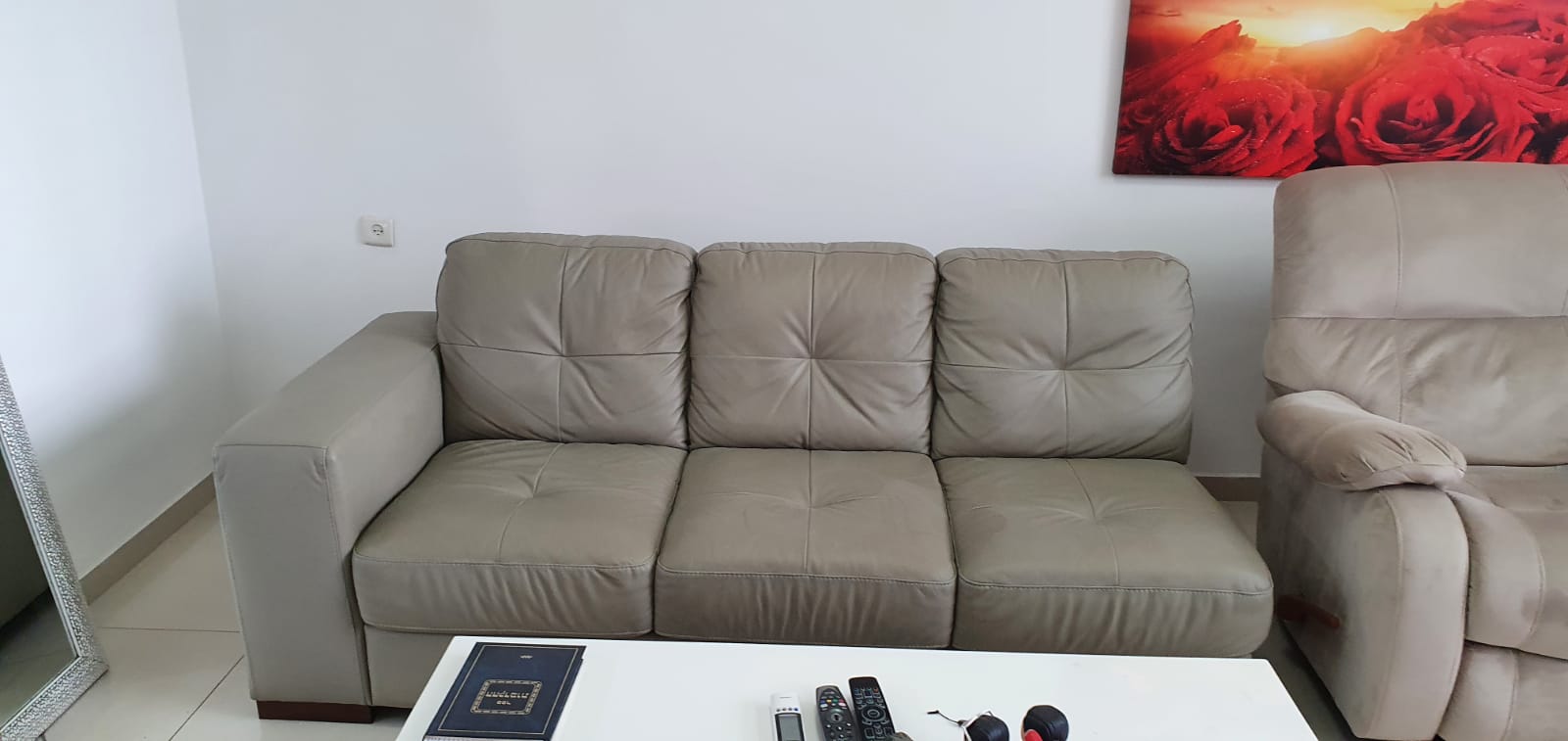 תמונה 2 ,ספות מעור אפור למכירה בראשון  ריהוט  ספות