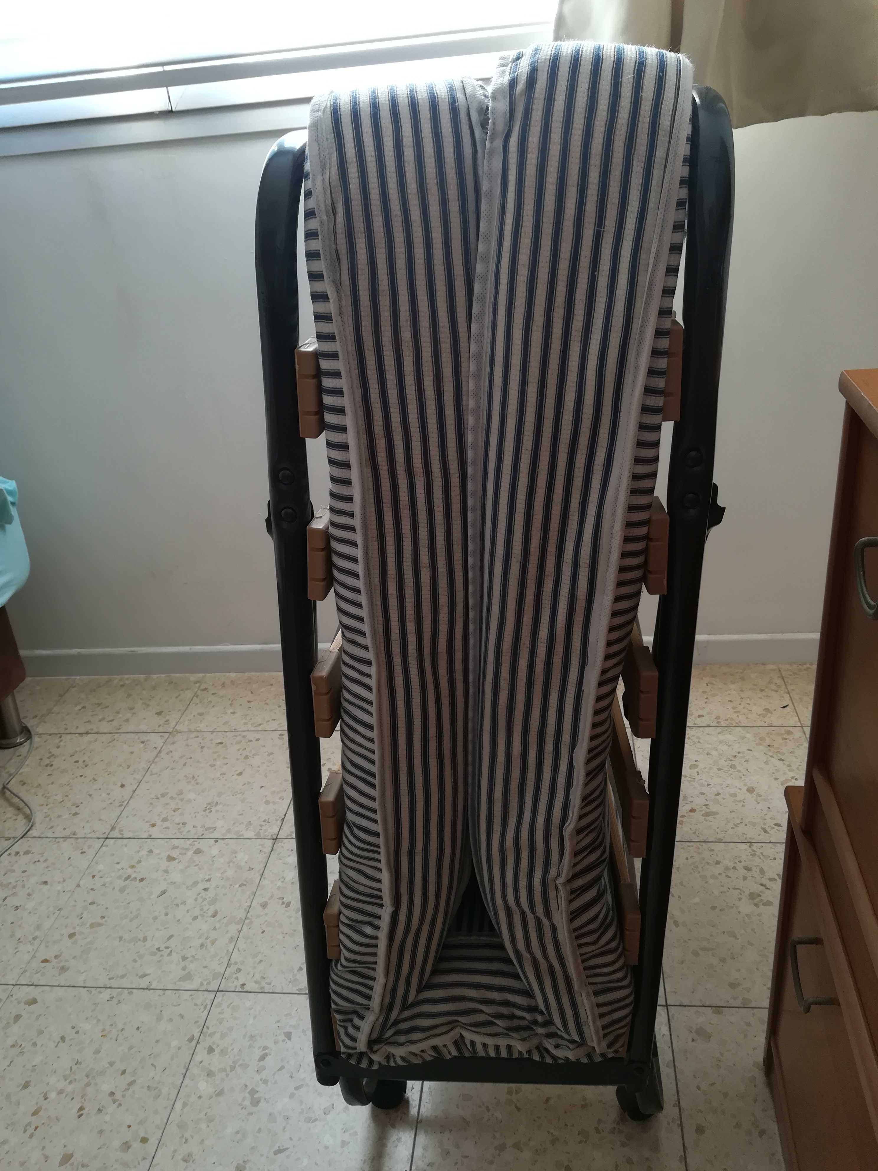 תמונה 1 ,מיטה מתקפלת עם מזרון למכירה בבמ ים ריהוט  מיטות