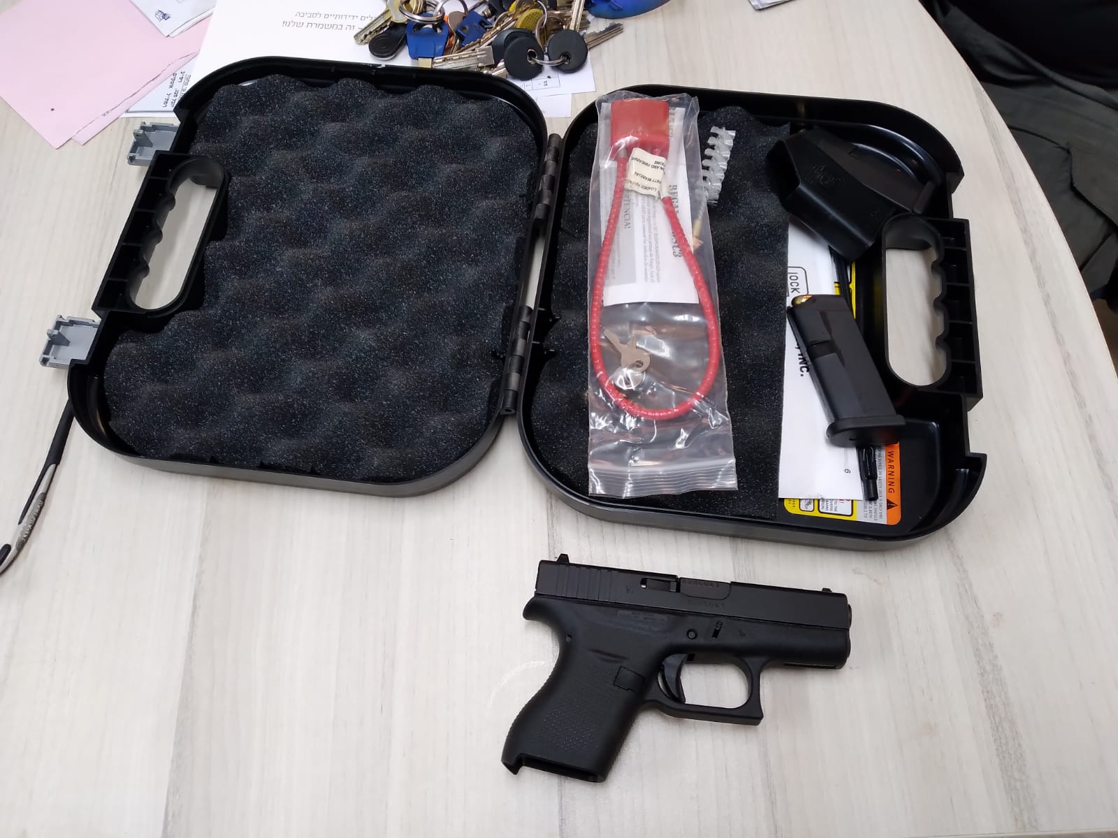 תמונה 1 ,אקדח גלוק  G42 למכירה בתלמי יוסף שונות  שונות