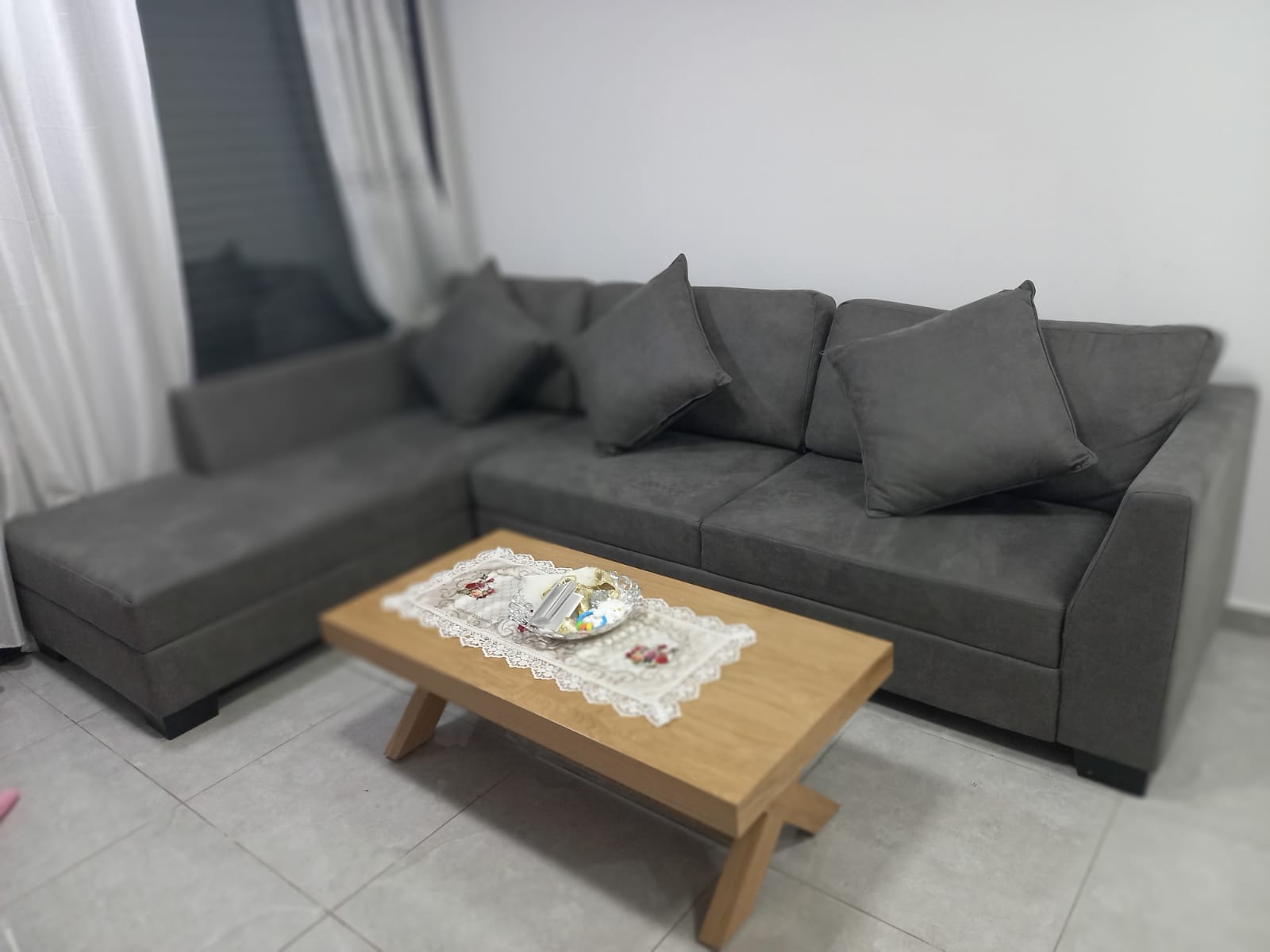תמונה 1 ,סלון+3 כריות למכירה בטבריה ריהוט  סלון