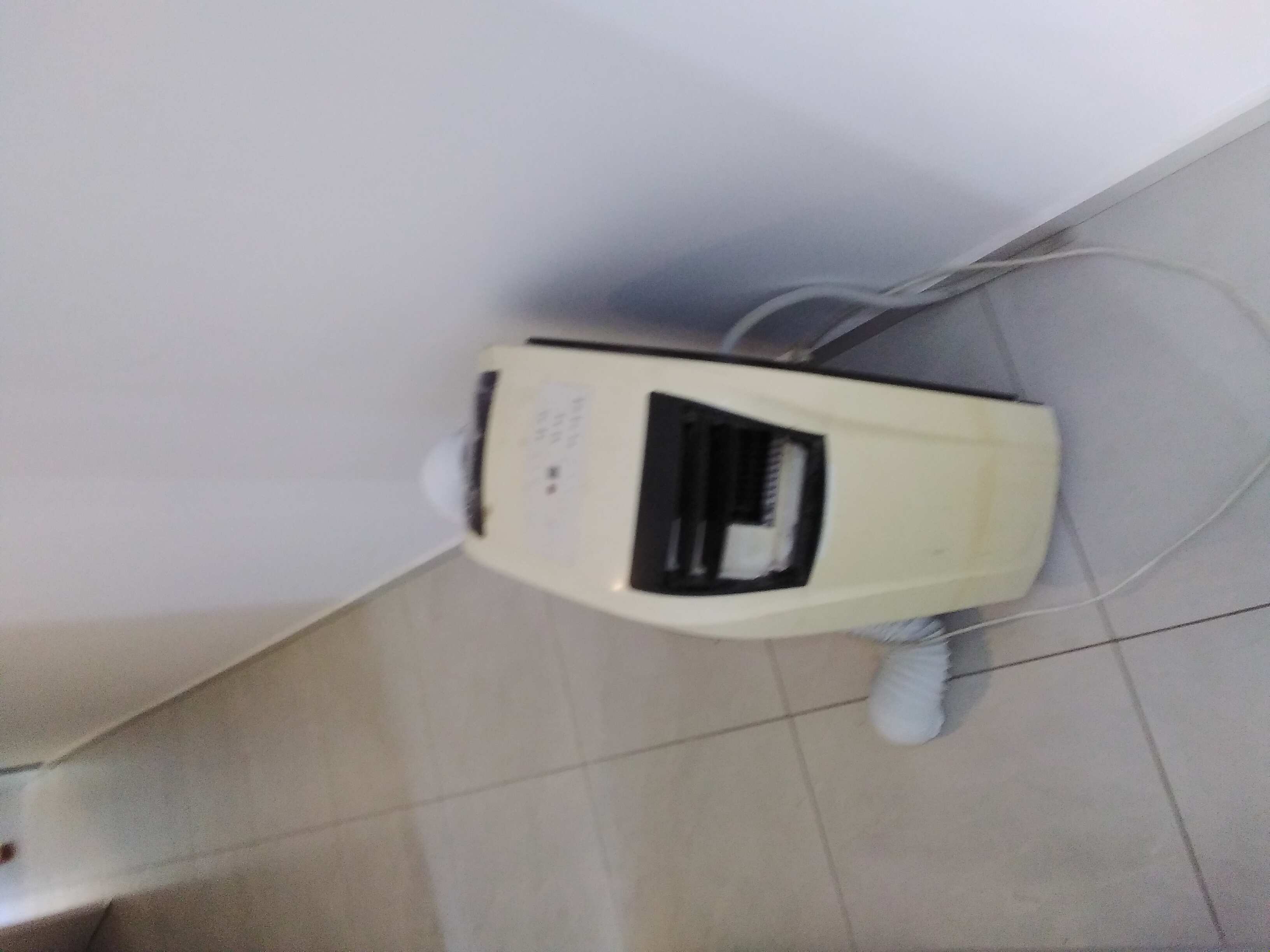 תמונה 1 ,מזגן נייד למכירה בפתח תקוה מוצרי חשמל  מזגן