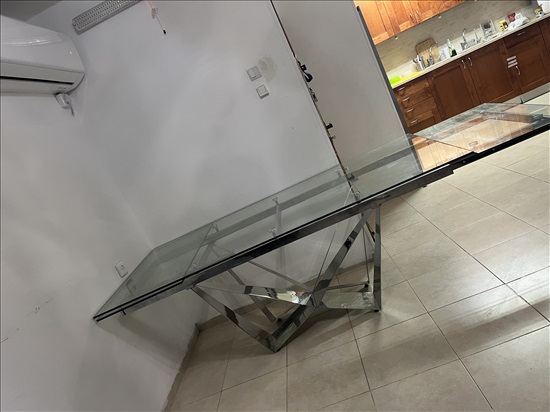 תמונה 3 ,שולחן יוקרתי מזכוכית מצב מעולה למכירה בטירת כרמל ריהוט  פינת אוכל