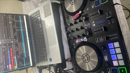 תמונה 1 ,פלטה dj קונטרולר למכירה בבית שמש ציוד לאירועים  אחר