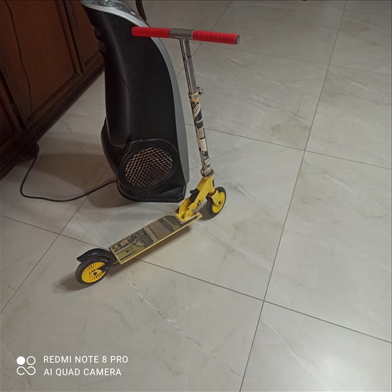 תמונה 1 ,קורקינט למכירה ביבנה לתינוק ולילד  משחקים וצעצועים