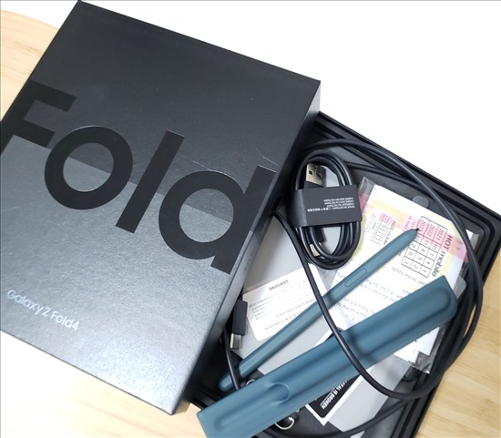 תמונה 1 ,Z FOLD 4  12GB/256GB למכירה ברמת גן סלולרי  סמארטפונים