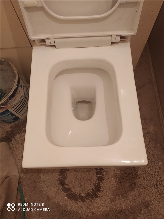 תמונה 3 ,אסלה תלויה למכירה בפתח תקווה כלים סניטריים  לאמבטיה ולשירותים