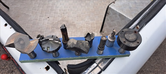 תמונה 4 ,כלים שונים לCNC למכירה בגדרה כלי עבודה  כלים לנגרות