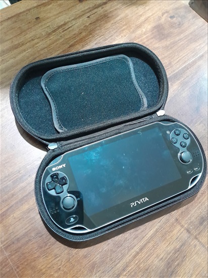 תמונה 1 ,Ps vita PCH-1004 למכירה בתל אביב מחשבים וציוד נלווה  משחקי מחשב