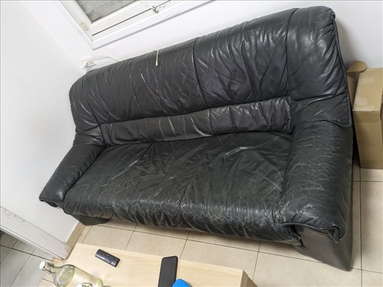 תמונה 1 ,ספת סלון מעור תלת מושבית  למכירה בהוד השרון ריהוט  כורסאות טלוויזיה
