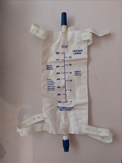 תמונה 1 ,שקית שתן קשירה לרגל+ברז למכירה בירושלים ציוד סיעודי/רפואי  ציוד נלווה