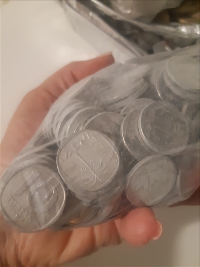 תמונה 4 ,מטבעות ואגורות למכירה  למכירה בירושלים אספנות  מטבעות ושטרות