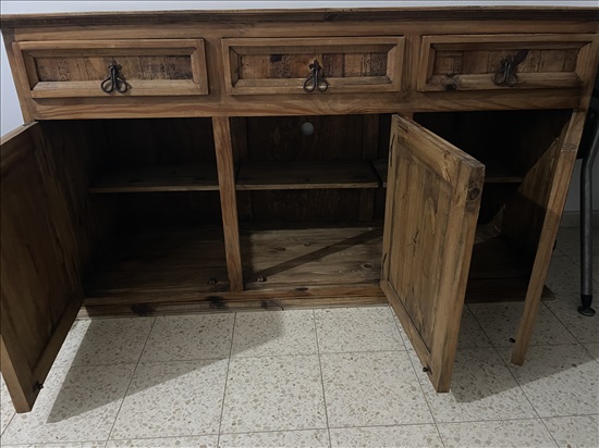 תמונה 2 ,שידה מעץ מלא במצב מצוין למכירה ברעננה ריהוט  שידות
