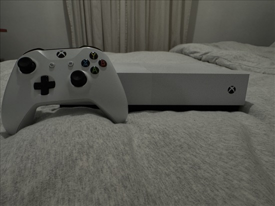 תמונה 1 , Xbox one s digital  למכירה בבית יוסף מחשבים וציוד נלווה  אחר