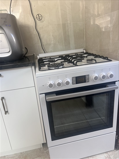 תמונה 1 ,תנור משולב גז של חברת בלומברג למכירה בקרית ביאליק מוצרי חשמל  תנור אפייה