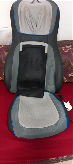 תמונה 2 ,עושה מסאג מתלבש על כיסא חדש למכירה ברמות ג ציוד סיעודי/רפואי  מיטת עיסוי