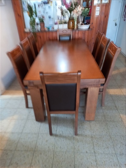 תמונה 1 ,שולחן אוכל + 8 כסאות למכירה בקריית מוצקין דרך עכו 127 ריהוט  פינת אוכל