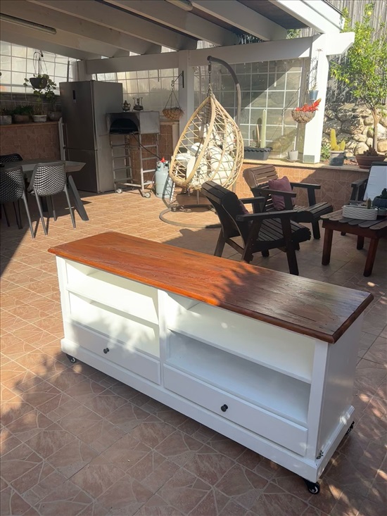תמונה 1 ,מזנון עץ במראה כפרי מודרני למכירה בטבריה ריהוט  מזנון
