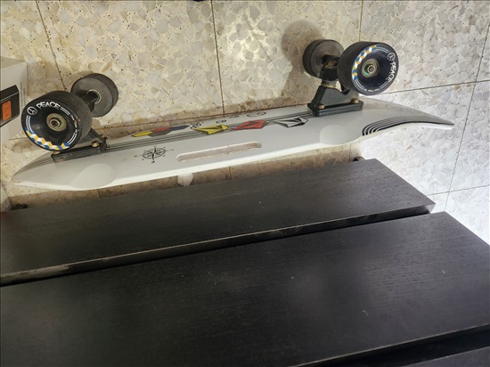 תמונה 3 ,סקייטבורד,מקצועי  למכירה בפתח תקווה ציוד ספורט  סקייטבורד