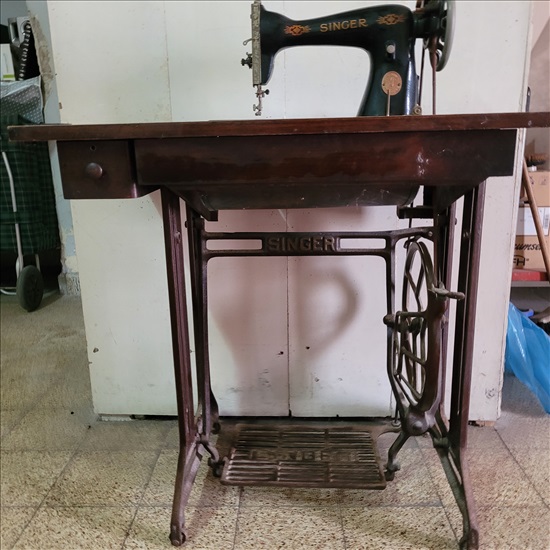 תמונה 1 ,מכונת תפירה זינגר למכירה בתל אביב אספנות  מכונות תפירה