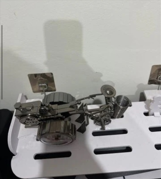 תמונה 2 ,שעון שולחני מעוצב למכירה בהוד השרון לבית  חפצי נוי