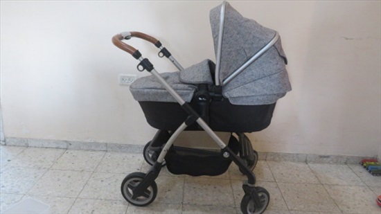 תמונה 2 ,עגלת אמבטיה וטיולון למכירה בירושלים לתינוק ולילד  עגלות ועגלות טיול