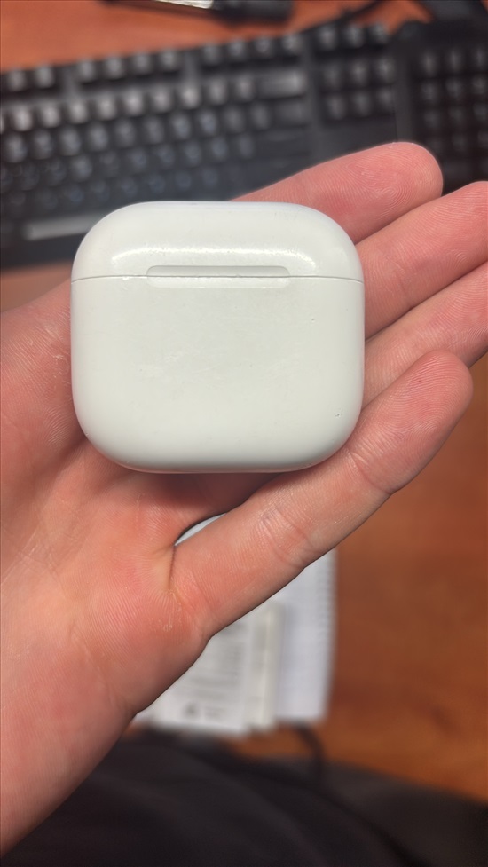 תמונה 5 ,Airpods 4 איירפודס 4 למכירה באריאל מוצרי Apple  אחר