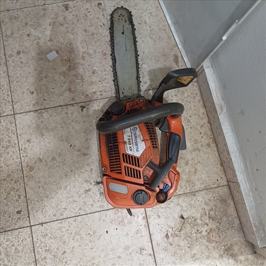 תמונה 1 ,מסור שרשרת  למכירה ברמת גן כלי עבודה  כלי גינון