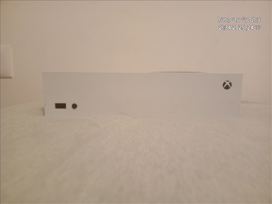 תמונה 2 ,Xbox series S למכירה באילת משחקים וקונסולות  XBox