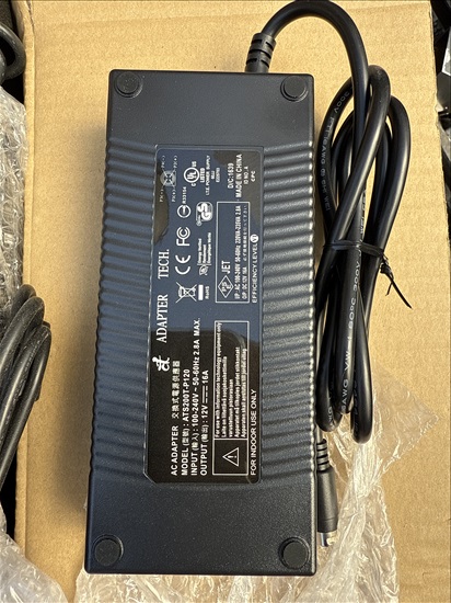 תמונה 2 ,מטען חדש 12v 16a  למכירה באבן יהודה מוצרי חשמל  מטען לסוללות