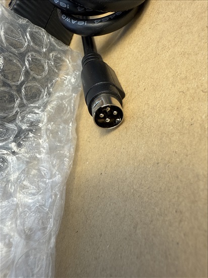 תמונה 1 ,מטען חדש 12v 16a  למכירה באבן יהודה מוצרי חשמל  מטען לסוללות