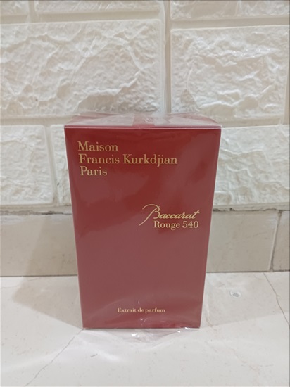 תמונה 3 ,בושם יוקרתי rouge baccarat  למכירה בחיפה יד-שניה לנשים  תכשירים וטיפוח