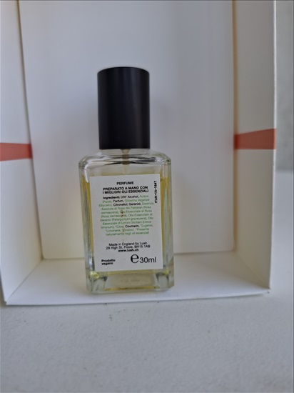 תמונה 2 ,בושם Lush 30ml Rose Jam למכירה ברמת גן קוסמטיקה וטיפוח  טיפוח