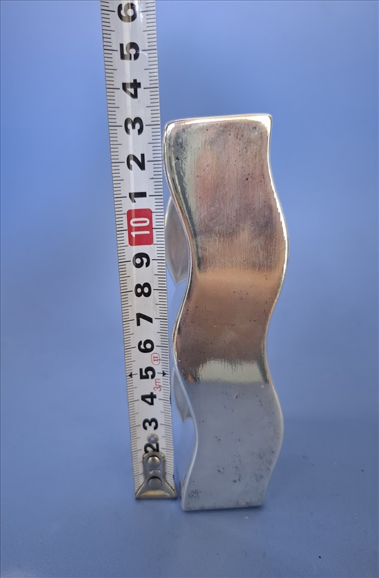 תמונה 2 ,פמוטים (silver (13cm  למכירה ברמת גן חפצי נוי  אחר