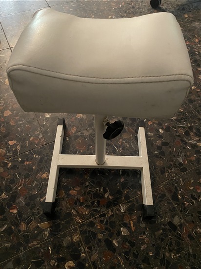 תמונה 1 ,רגלית פדיקור מניקור צבע שמנת למכירה בהרצליה קוסמטיקה וטיפוח  אחר