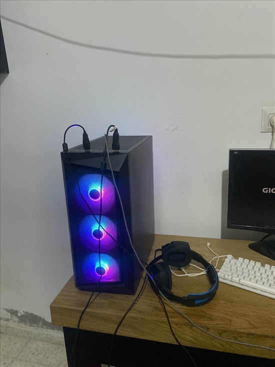 תמונה 1 ,pc gaming למכירה ברְהַט מחשבים וציוד נלווה  מחשב שולחני