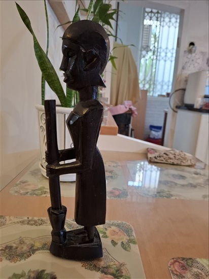 תמונה 4 ,פסליפ מעץ מהגוני כהה למכירה בחדרה אומנות  פסלים