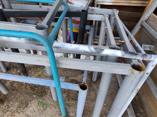 תמונה 2 ,בסיסי שולחן מברזל למכירה בכפר ביל"ו שונות  שונות