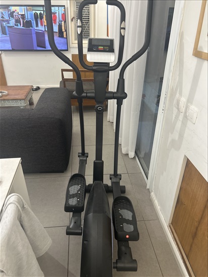 תמונה 1 ,אליפטיקל  למכירה בתל אביב ציוד ספורט  מכשירי כושר ביתי