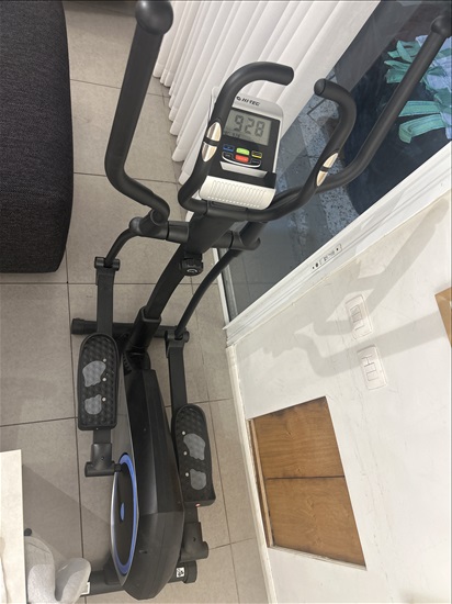 תמונה 2 ,אליפטיקל  למכירה בתל אביב ציוד ספורט  מכשירי כושר ביתי