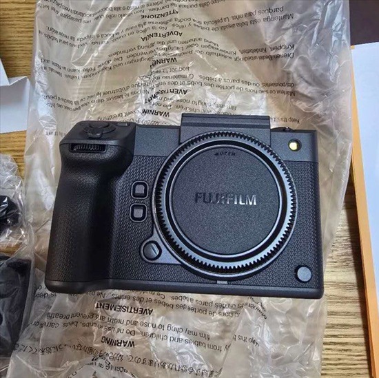 תמונה 1 ,גוף Fujifilm GFX 100 II (חדש) למכירה בבת ים צילום  מצלמה דיגיטלית