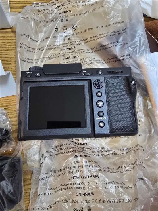 תמונה 2 ,גוף Fujifilm GFX 100 II (חדש) למכירה בבת ים צילום  מצלמה דיגיטלית