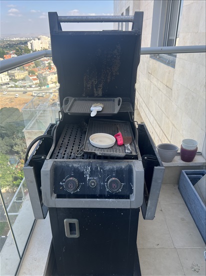 תמונה 1 ,מנגל קולמן עם 2בלוני גז למכירה בבאר יעקב לגינה  מנגל