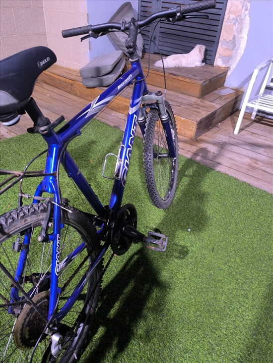 תמונה 1 ,אופני הרים GIANT כחול רויאל  למכירה בכפר סבא אופניים  אופני הרים