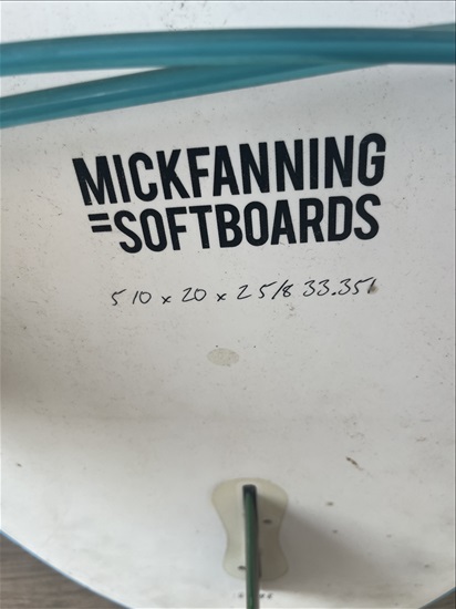 תמונה 2 ,גלשן סופט Mick Fanning קצר  למכירה במודיעין-מכבים-רעות ציוד ספורט  גלשנים