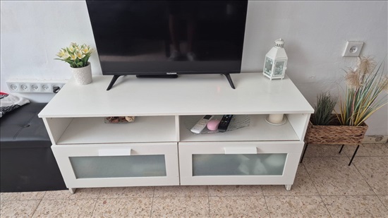 תמונה 1 ,מעמד לטלוויזיה איקאה למכירה בירושלים תכולת דירה  שונות