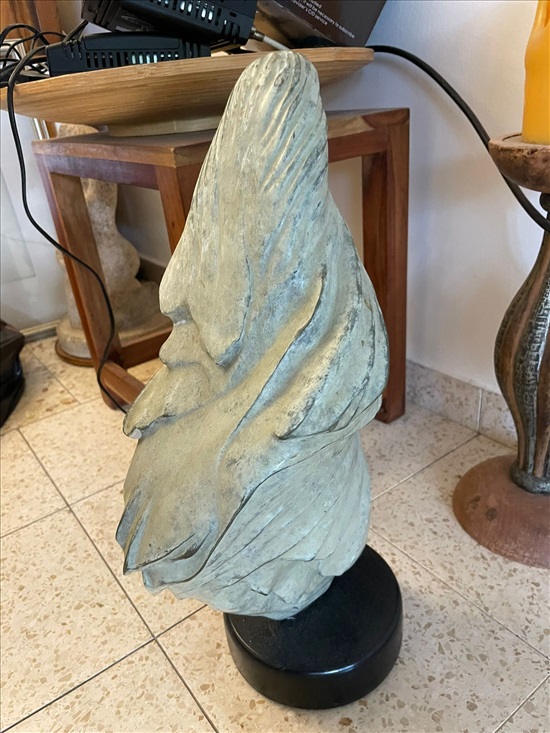 תמונה 2 ,פסל ברונזה למכירה בקיבוץ יגור אומנות  פסלים