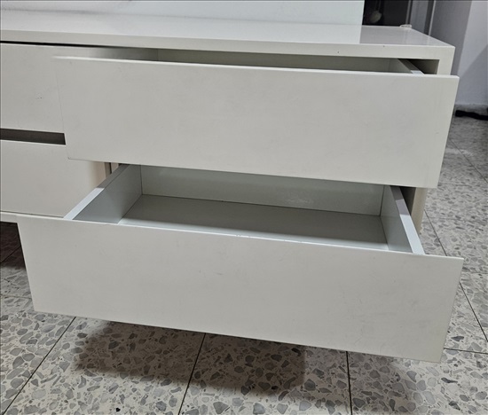 תמונה 3 ,מזנון+שולחן למכירה בחולון ריהוט  מזנון