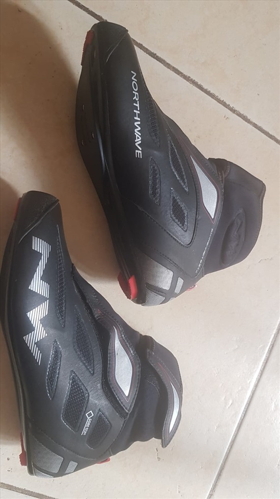 תמונה 1 ,נעלי רכיבת כביש NORTHWAVE 42 למכירה בכפר סבא אופניים  שונות