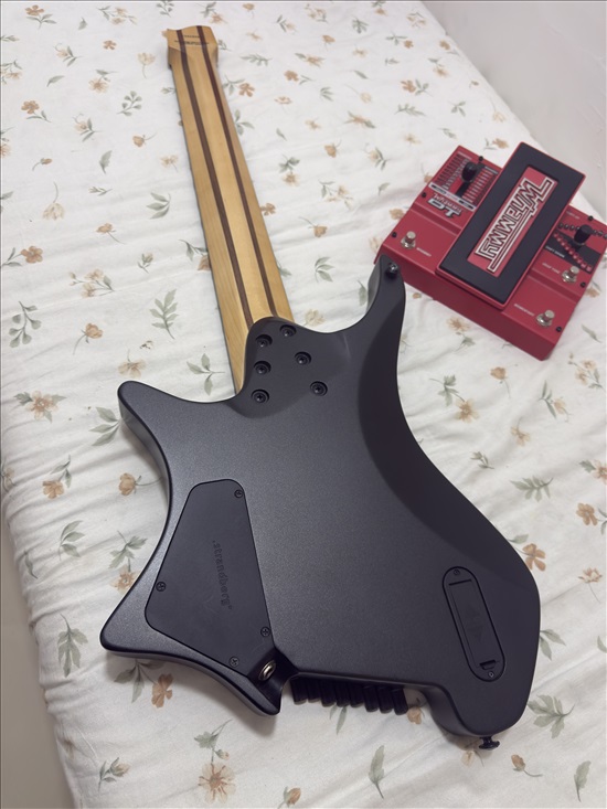 תמונה 2 ,Strandberg Boden Metal NX 8 למכירה בחולון כלי נגינה  גיטרה חשמלית