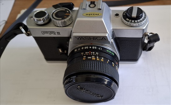 תמונה 1 ,Yashica FRII למכירה בנשר צילום  מצלמת פילם